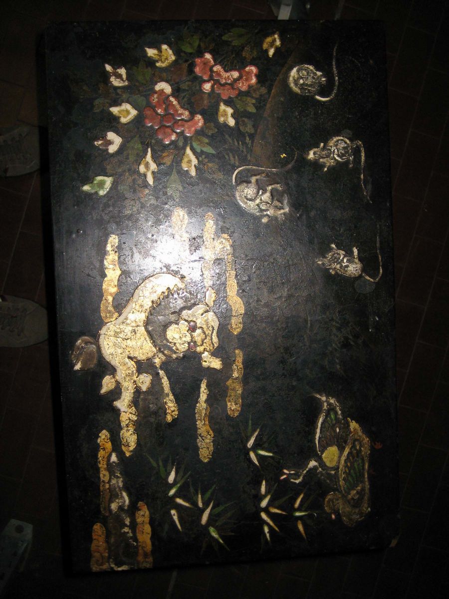 Tavolinetto Laccato ed Ebanizzato, XIX Secolo