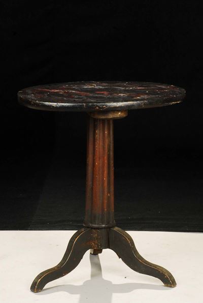 Tavolino Rotondo da Te in Legno Laccato, XIX Secolo