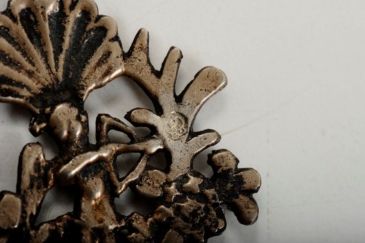 Coppia di Ornamenti da Culla Parzialmente in Argento, Italia XIX Secolo