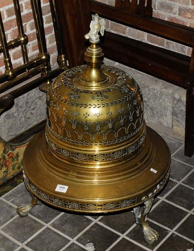 Braciere Circolare in Bronzo Dorato con Piedi Ferini, XX Secolo