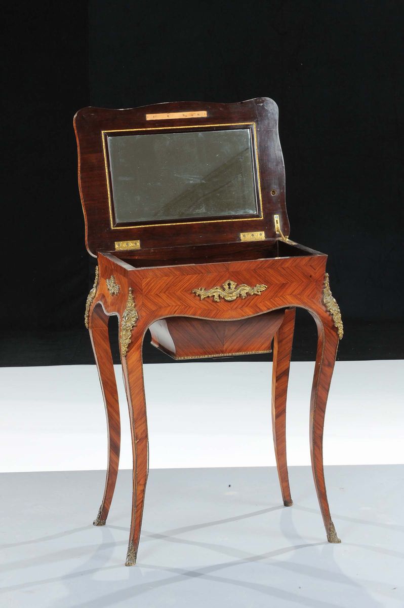 Tavolino da Lavoro Napoleone III, XIX Secolo