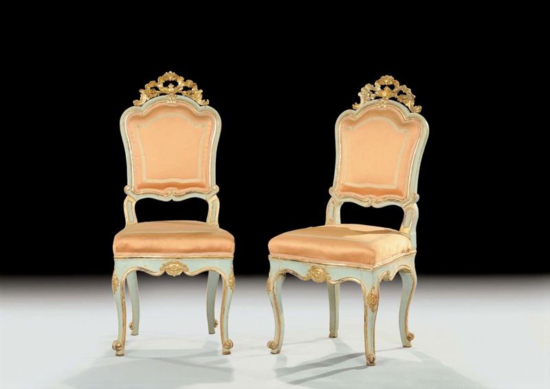 Coppia si sedie in legno intagliato, XIX secolo  - Asta Antiquariato e Dipinti Antichi - Cambi Casa d'Aste
