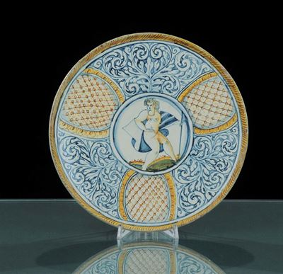 Alzatina in Maiolica Decorata in Policromia, XX Secolo