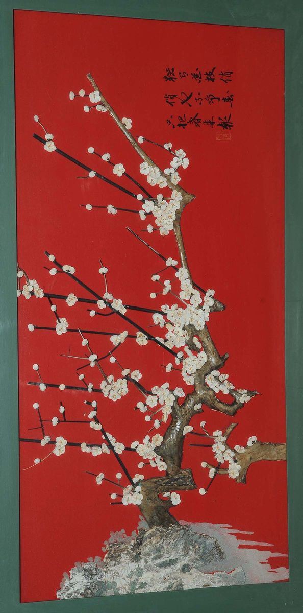 Pannello con ramo fiorito sotto vetro, Cina XIX secolo  - Asta Antiquariato e Dipinti Antichi - Cambi Casa d'Aste