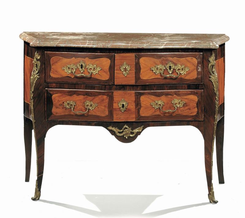 Commode interamente lastronata in palissandro e bois de rose, Francia XVIII secolo  - Auction Antiques and Old Masters - Cambi Casa d'Aste