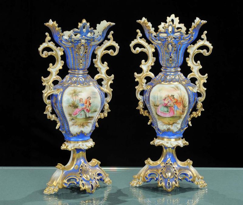 Coppia di vasi in porcellana, XIX secolo  - Asta Asta OnLine 09-2012 - Cambi Casa d'Aste