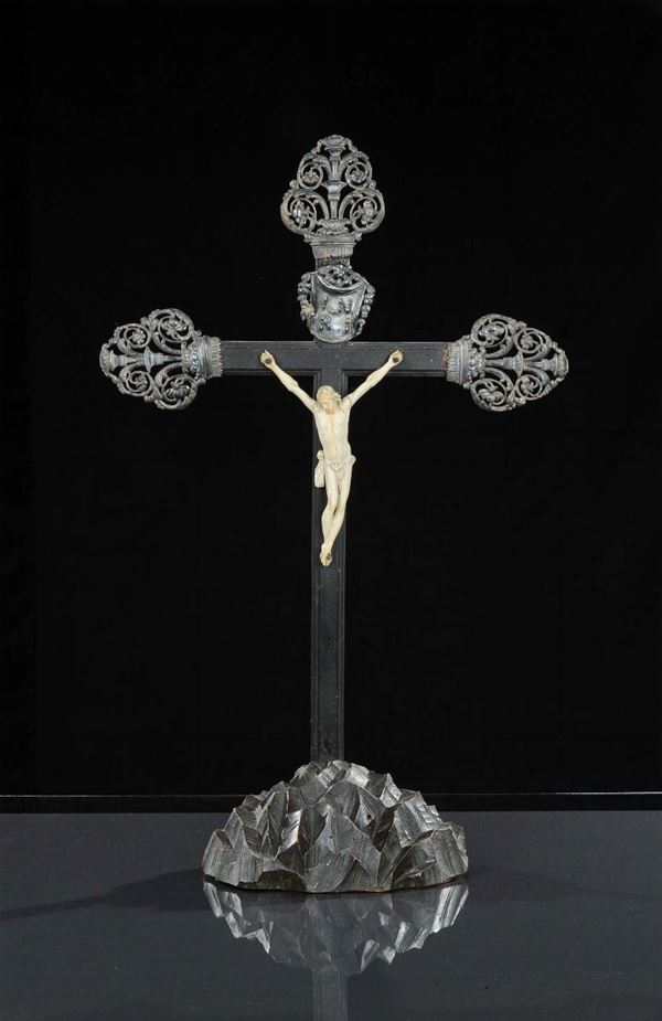 Crocifisso in avorio, fine XVIII secolo