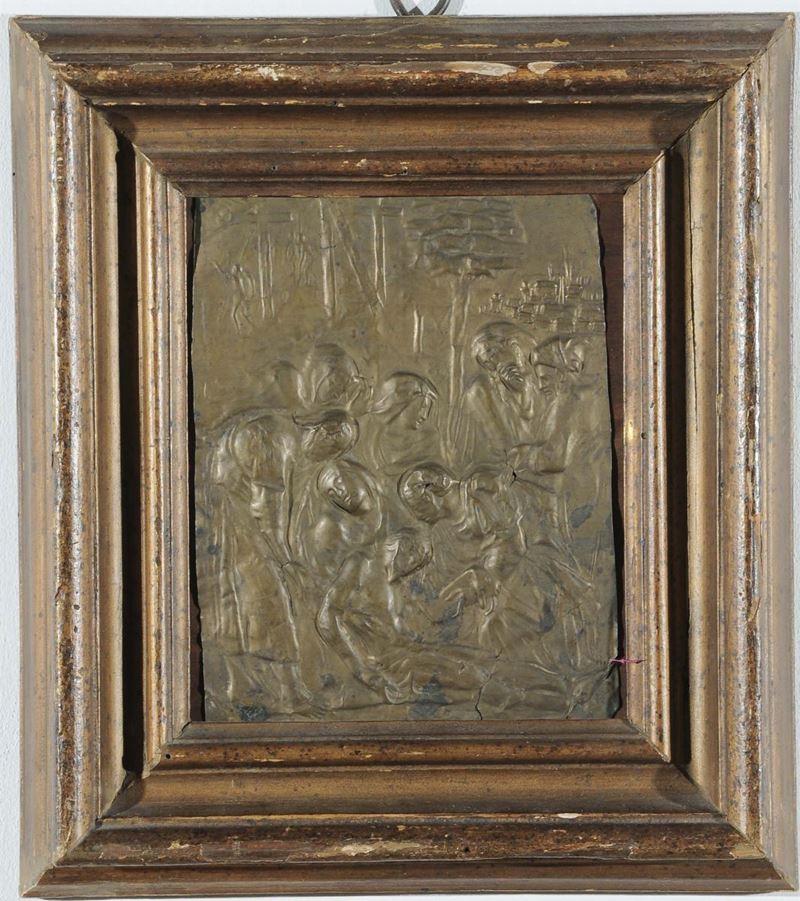Bassorilievo in ottone sbalzato raffigurante Deposizione, Italia XVIII secolo  - Asta Antiquariato e Dipinti Antichi - Cambi Casa d'Aste