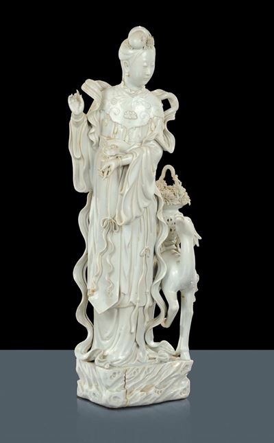 Grande Koanin in Porcellana Blanc De Chine, Cina Fine Secolo XVIII Inizi del XIX