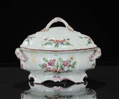 Zuppiera in Maiolica, Francia XIX Secolo