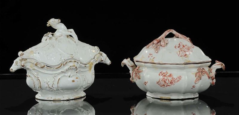 Lotto composto da due zuppiere diverse, Francia XIX secolo  - Auction Antiquariato e Dipinti Antichi - Cambi Casa d'Aste