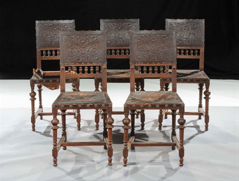 Cinque sedie in noce  - Auction Time Auction 3-2014 - Cambi Casa d'Aste