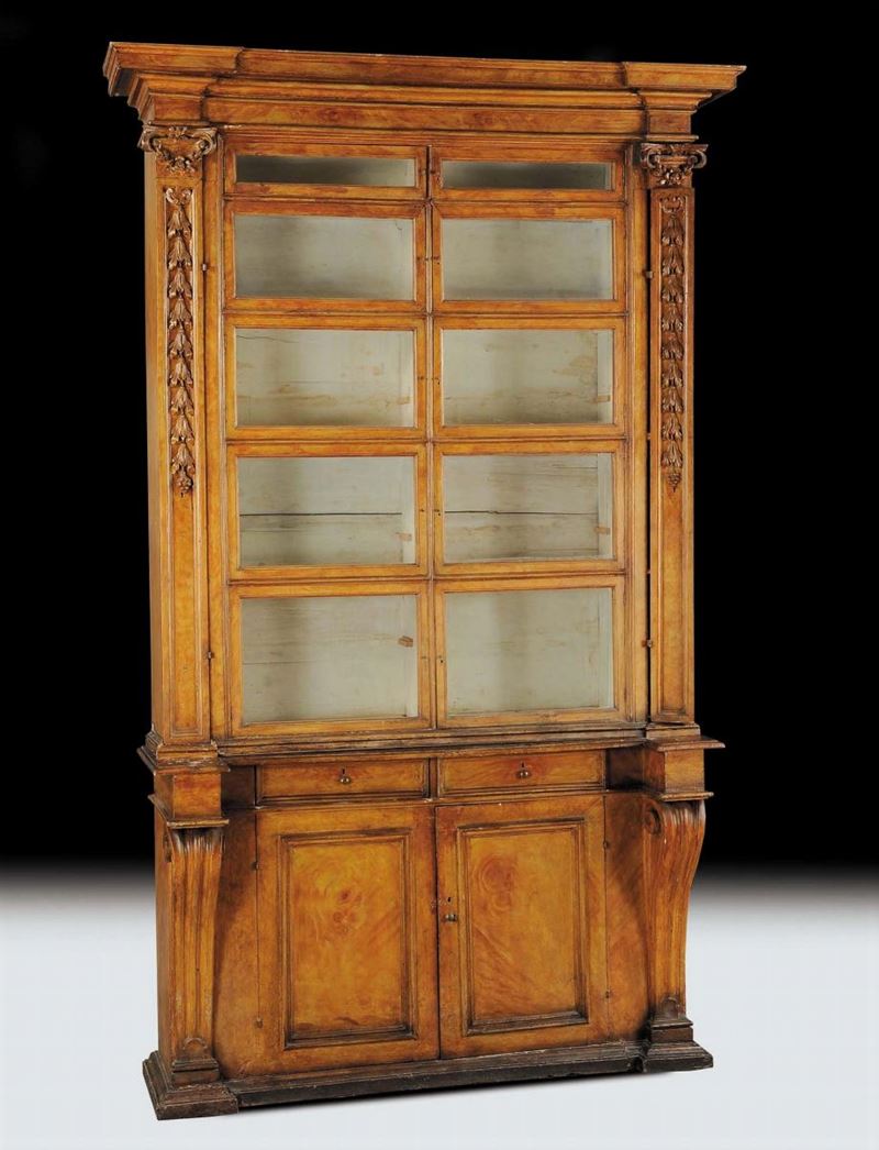 Mobile libreria a due corpi, Regno delle Due Sicilie, prima metˆ XVIII secolo  - Asta Antiquariato e Dipinti Antichi - Cambi Casa d'Aste