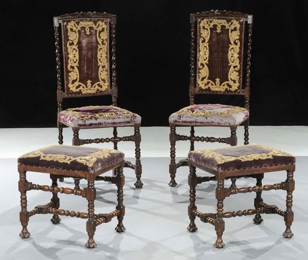 Lotto composto da due sedie e due sgabelli a rocchetto in noce, XVIII secolo
