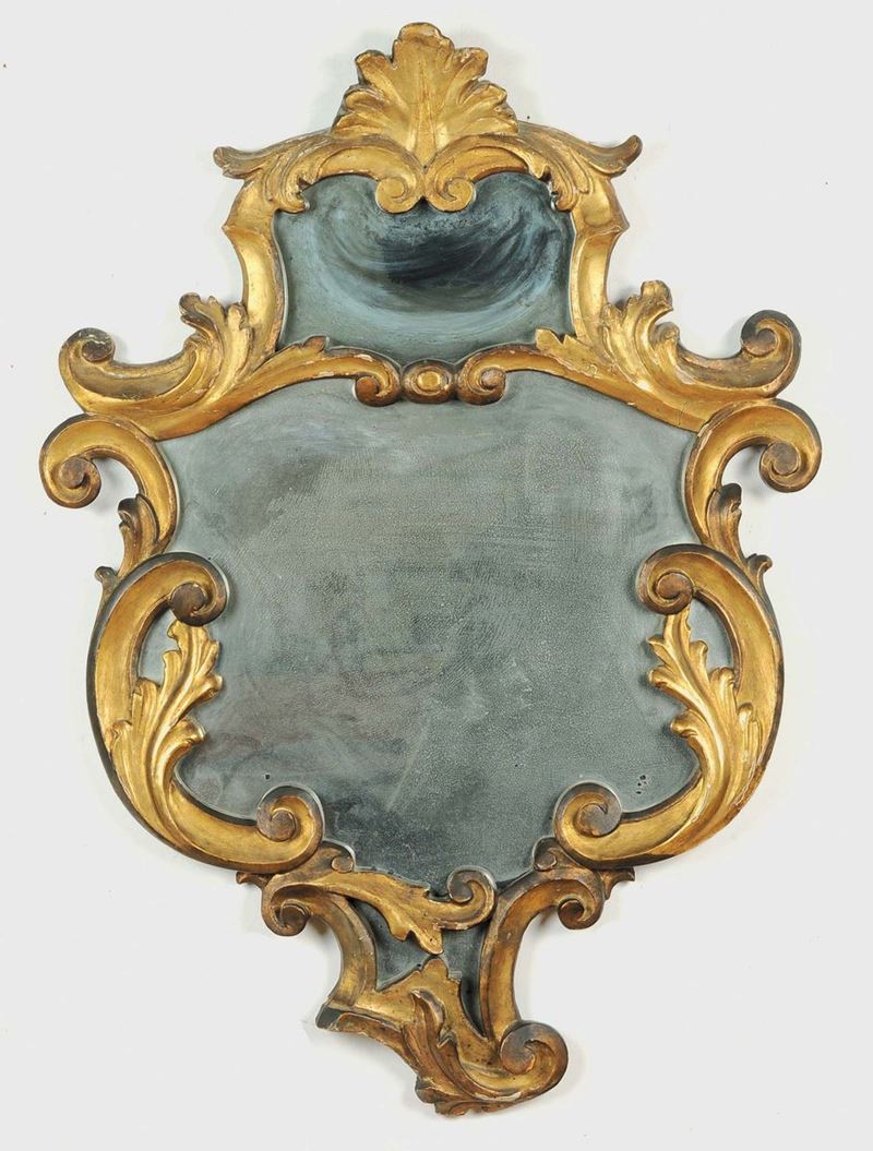 Specchiera in legno dorato ed intagliato, Italia settentrionale XVIII secolo  - Asta Antiquariato e Dipinti Antichi - Cambi Casa d'Aste