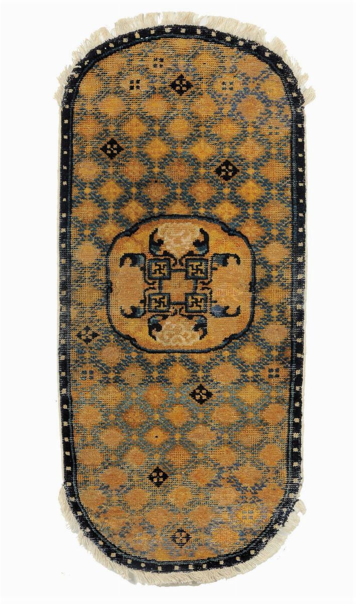 Piccolo tappeto Ning-Xia, terzo quarto XIX secolo   - Asta Antiquariato e Dipinti Antichi - Cambi Casa d'Aste