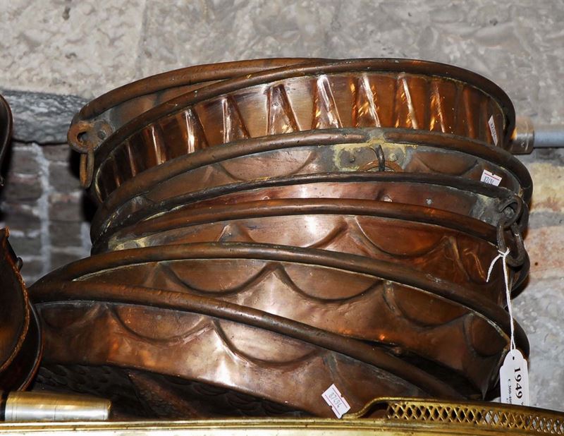 Lotto composto da otto forme in rame di misure diverse  - Asta Antiquariato, Argenti e Dipinti Antichi - Cambi Casa d'Aste
