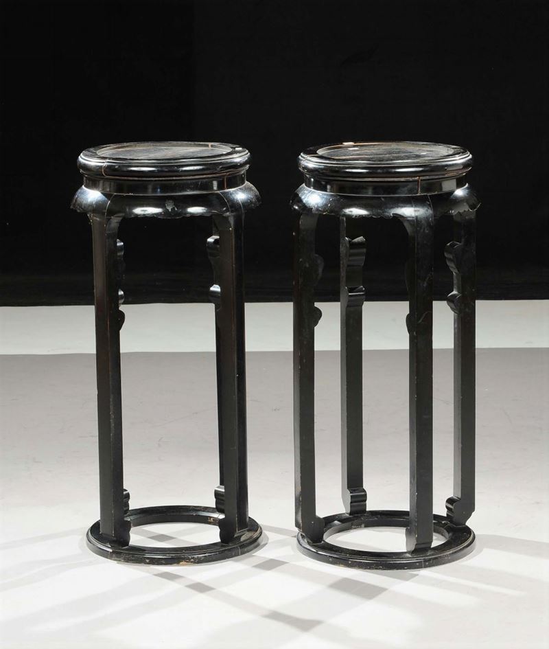Coppia di colonne portavaso in mogano ebanizzato  - Auction OnLine Auction 02-2012 - Cambi Casa d'Aste