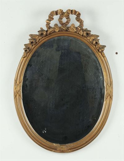 Coppia di Specchierine Impero Ovali in Legno Dorato, Francia XIX Secolo