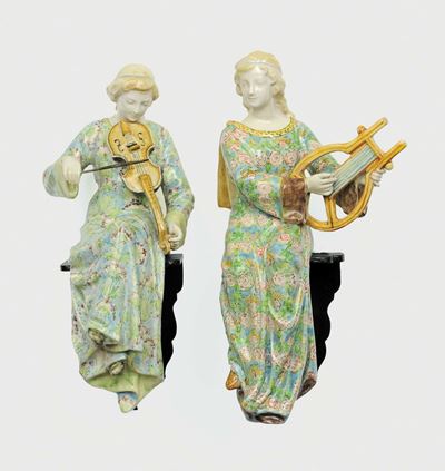 Coppia di Angeli Musicanti in Maiolica Policroma, Minghetti, Bologna Fine XIX Secolo