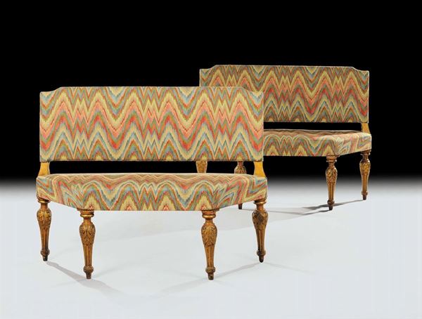 Coppia di panchetti Luigi XVI in legno dorato, fine XVIII secolo