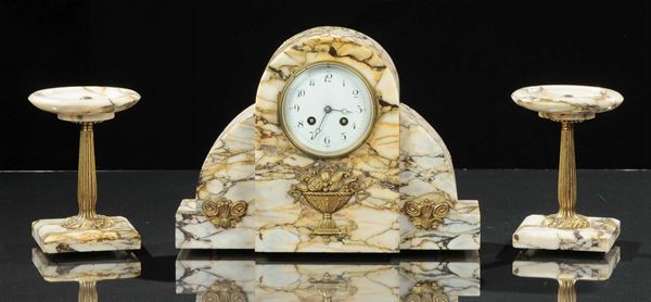 Trittico da camino in marmo striato, inizio XX secolo