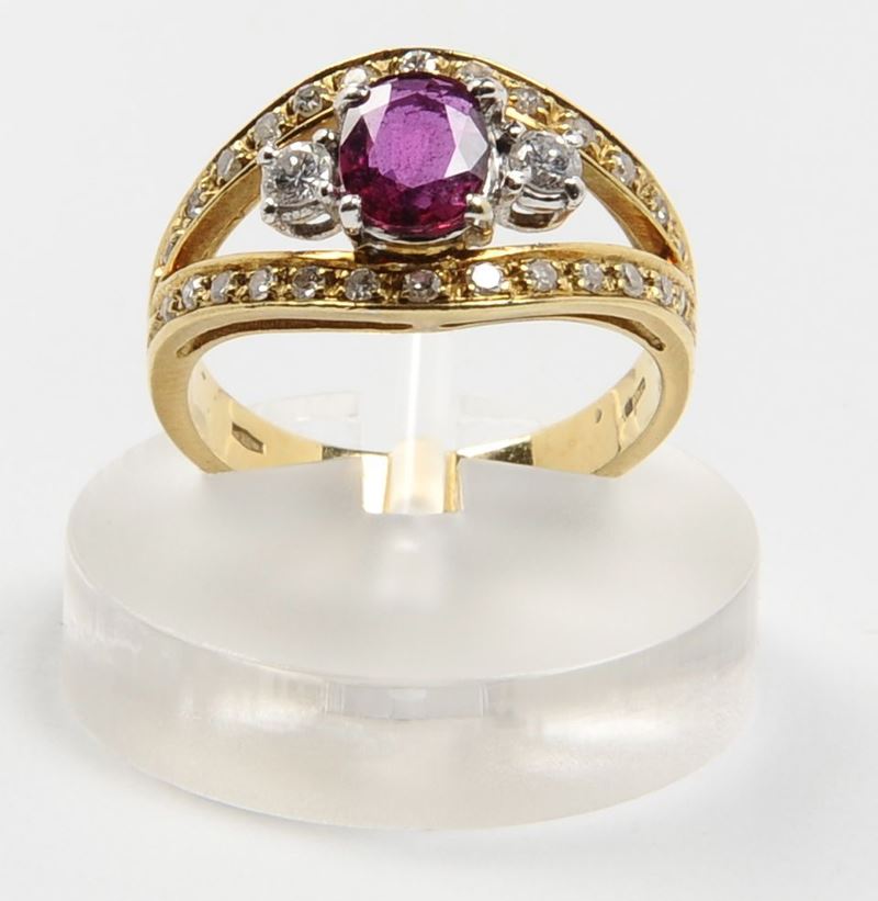 A ruby and diamond cluster ring  - Auction Furnishings from the mansions of the Ercole Marelli heirs and other property - Cambi Casa d'Aste