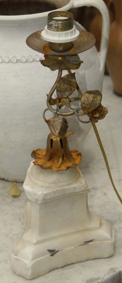 Lampada Ad una Luce in Marmo Bianco e Metallo