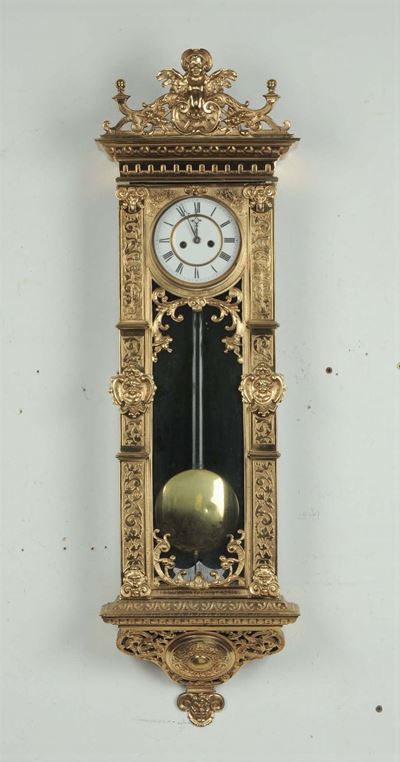 Pendola da Parete in Bronzo Dorato e Cesellato