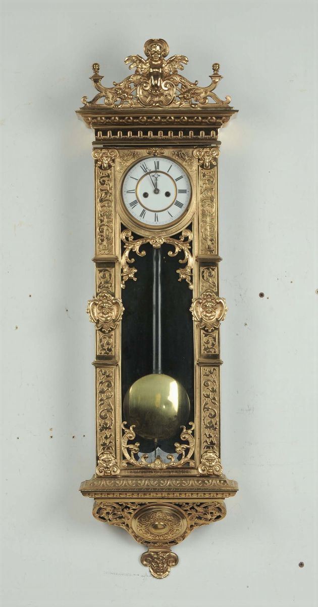 Pendola da parete in bronzo dorato e cesellato  - Asta Antiquariato, Argenti e Dipinti Antichi - Cambi Casa d'Aste