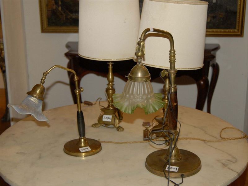 Coppia di abat jour e coppia di lumi da tavolo  - Auction Antiquariato e Dipinti Antichi - Cambi Casa d'Aste
