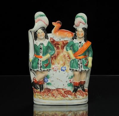Due Statuine in Ceramica Staffordshire Raffiguranti Due Militari Scozzesi, Inghilterra 1880 Circa