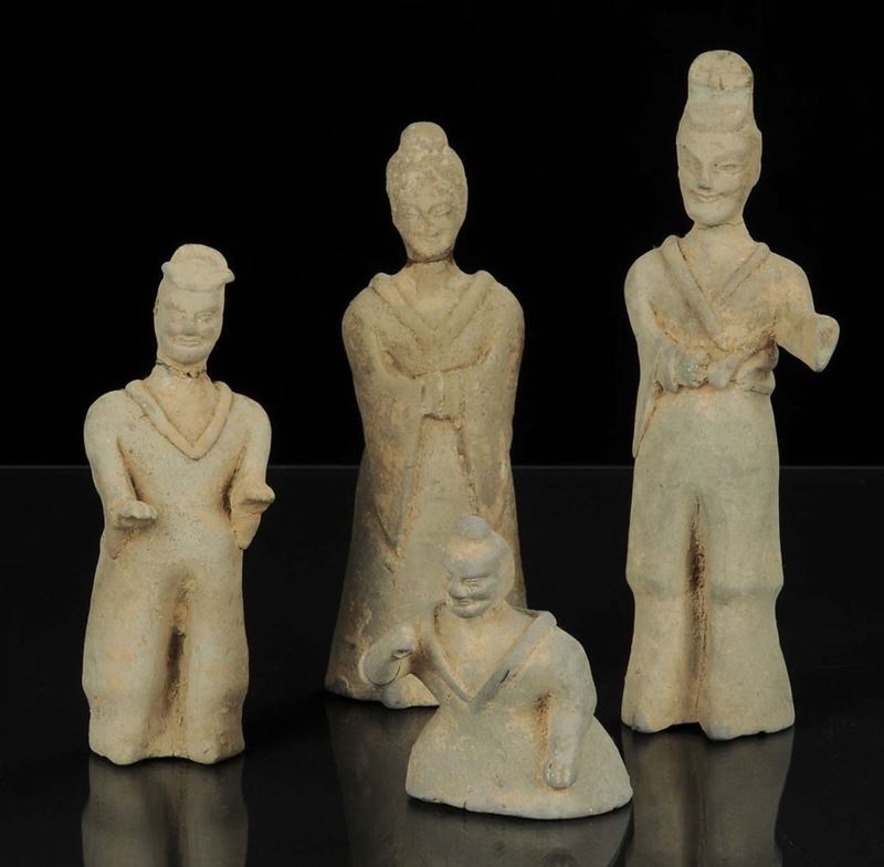 Lotto composto da quattro statuine in terracotta, Cina  - Asta Asta OnLine 03-2012 - Cambi Casa d'Aste