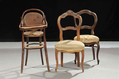 Lotto di Due Sedie Diverse ed un Seggiolone Tipo Thonet