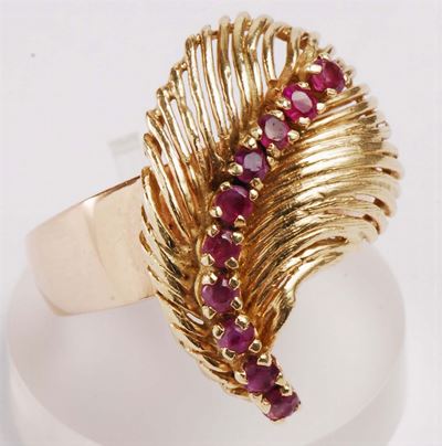 Anello a Piuma