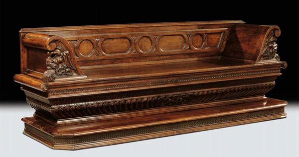 Pancone in noce in stile rinascimento, Toscana XIX secolo