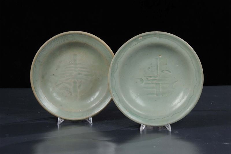 Piccola ciotola Celadon, Cina XVIII secolo  - Asta Arte Orientale - Cambi Casa d'Aste