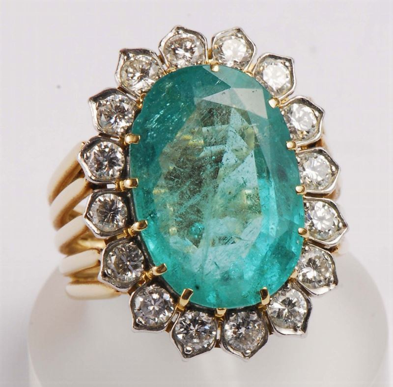 Anello smeraldo e diamanti  - Auction Silver, Clocks and Jewels - Cambi Casa d'Aste