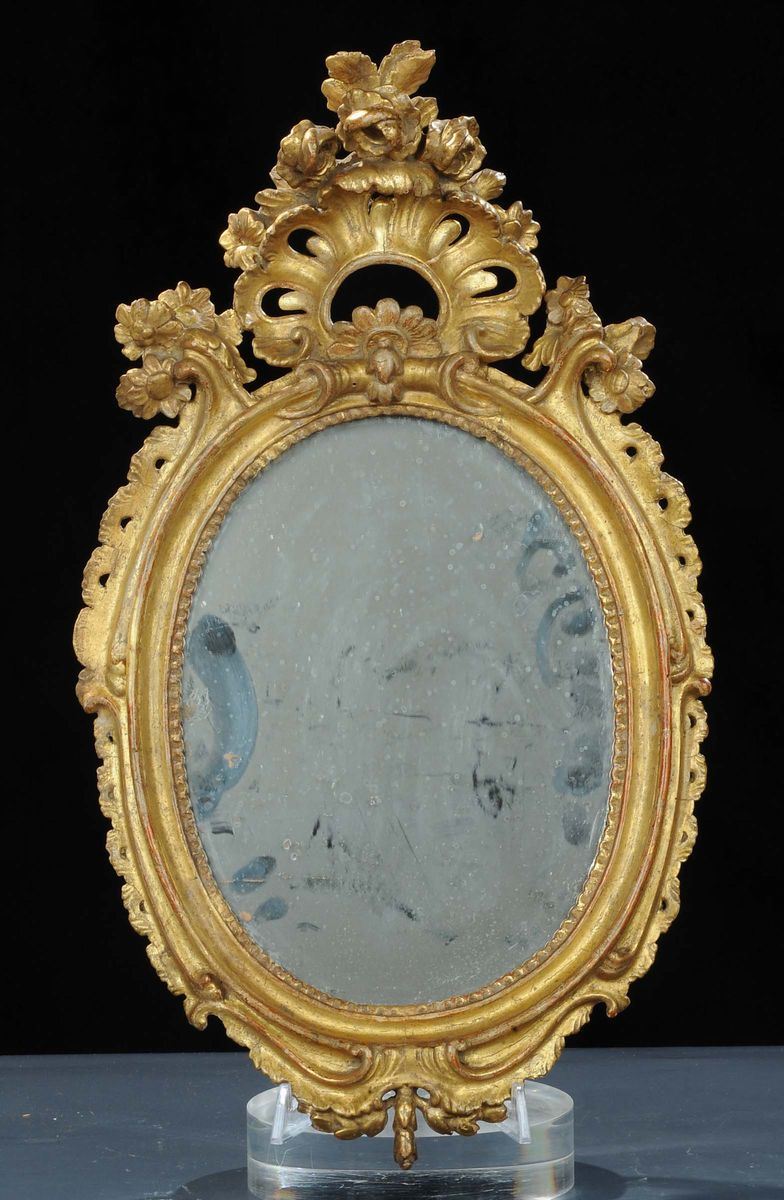 Specchierina in legno intagliato e dorato, XIX secolo  - Asta Antiquariato e Dipinti Antichi - Cambi Casa d'Aste