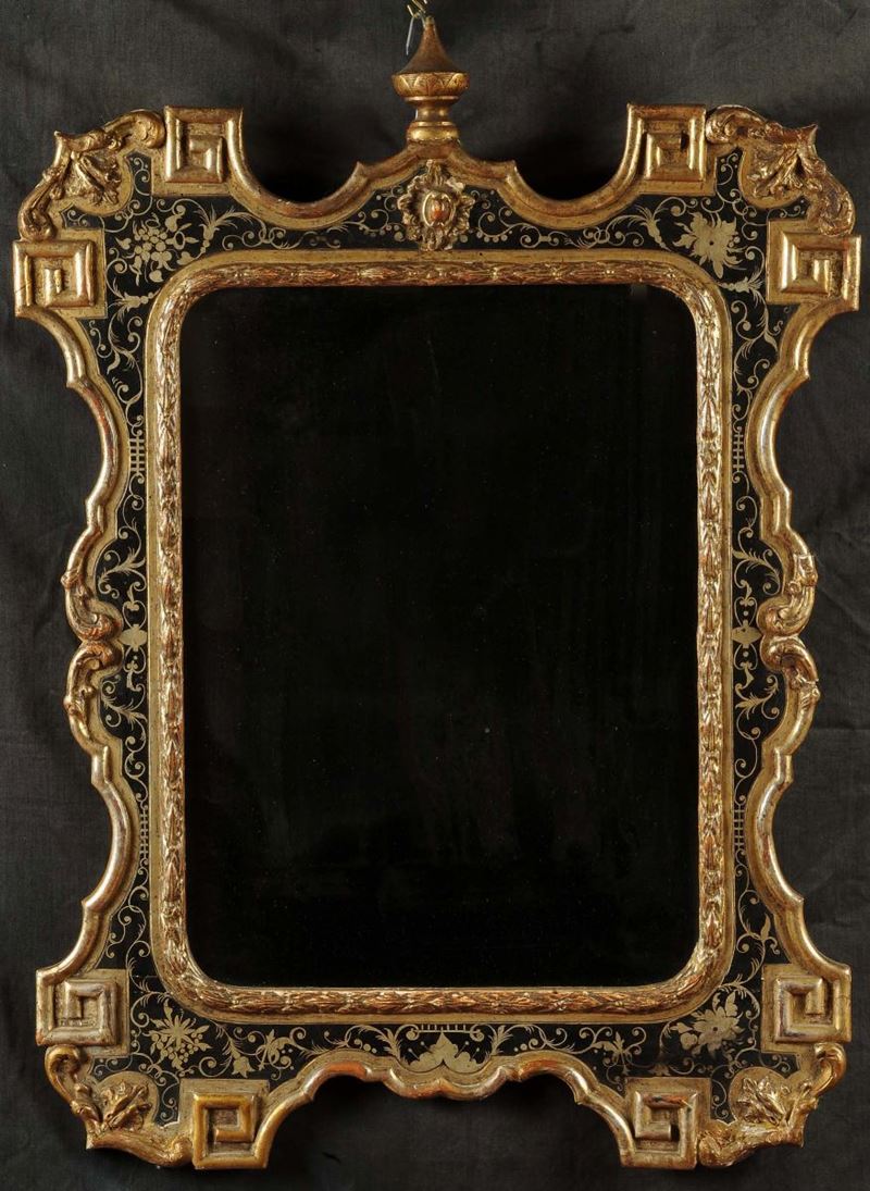 Specchiera in legno intagliato, laccato e dorato, XIX secolo  - Auction Antiquariato e Dipinti Antichi - Cambi Casa d'Aste