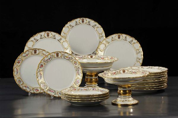 Diciotto piatti e due alzate in porcellana bianca, Franca XIX secolo