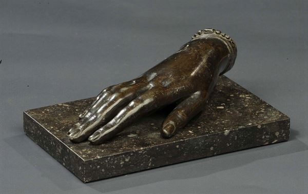 Scultura in bronzo raffigurante mano, XIX secolo