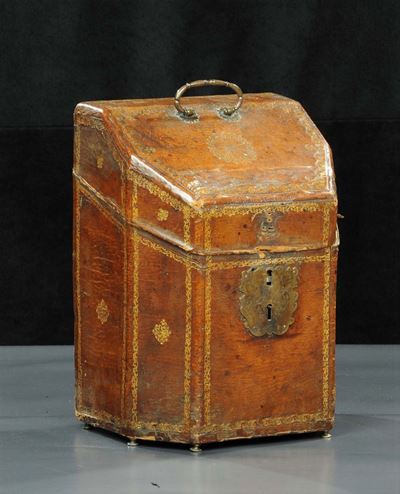 Scatola Porta Posate in Legno Rivestito in Pelle, XIX Secolo