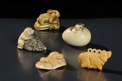 Cinque Netsuke in Avorio, Giappone, XIX Secolo