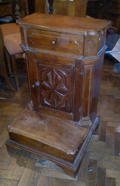 Inginocchiatoio in Legno di Noce, XIX Secolo
