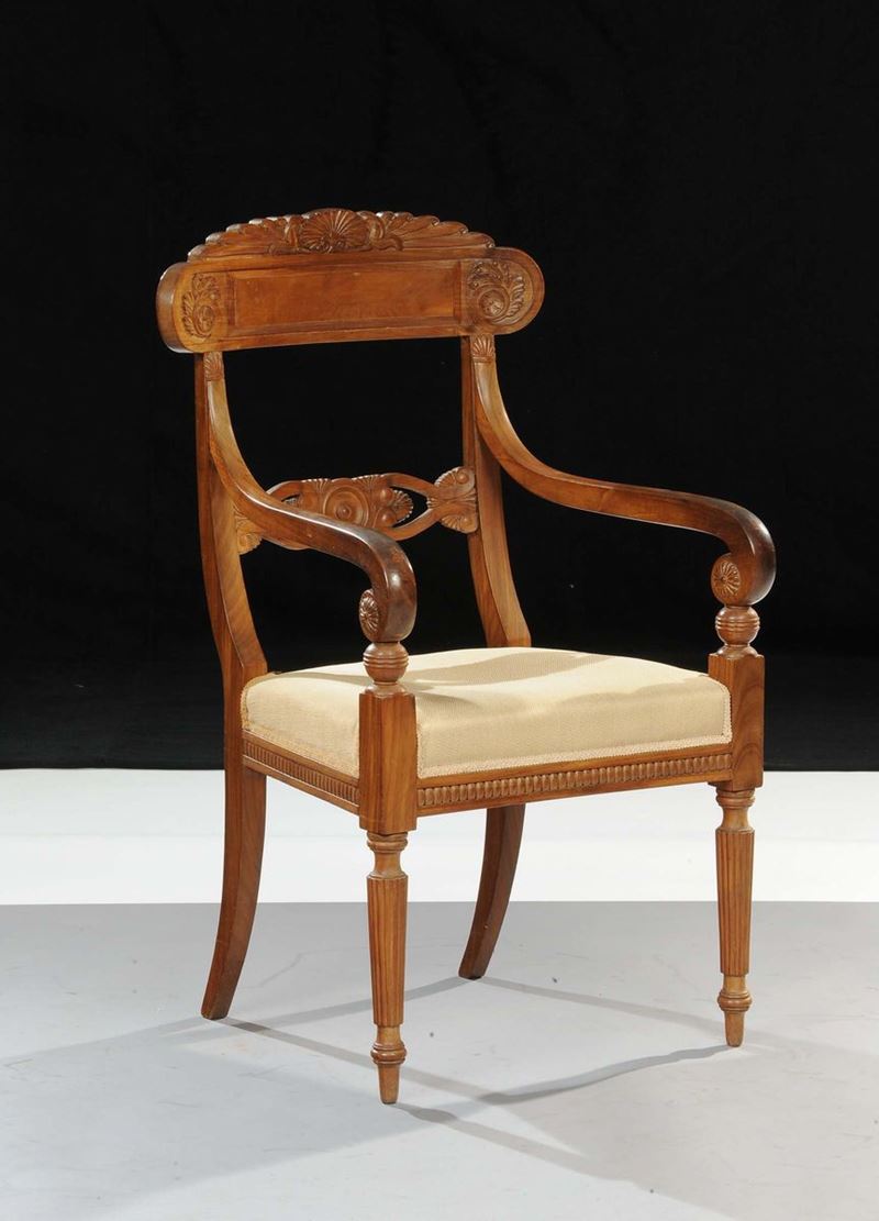 Poltrona Carlo X in legno intagliato, XIX secolo  - Asta Antiquariato e Dipinti Antichi - Cambi Casa d'Aste