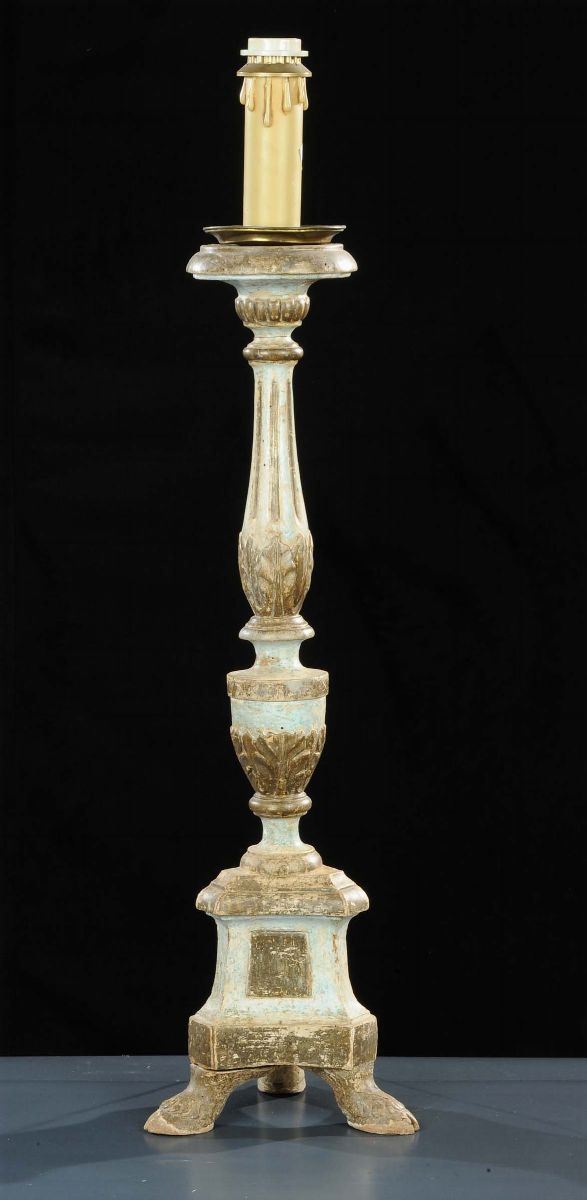 Torciera Luigi XVI in legno intagliato e laccato, fine XVIII secolo  - Auction Old Paintings and Furnitures - Cambi Casa d'Aste