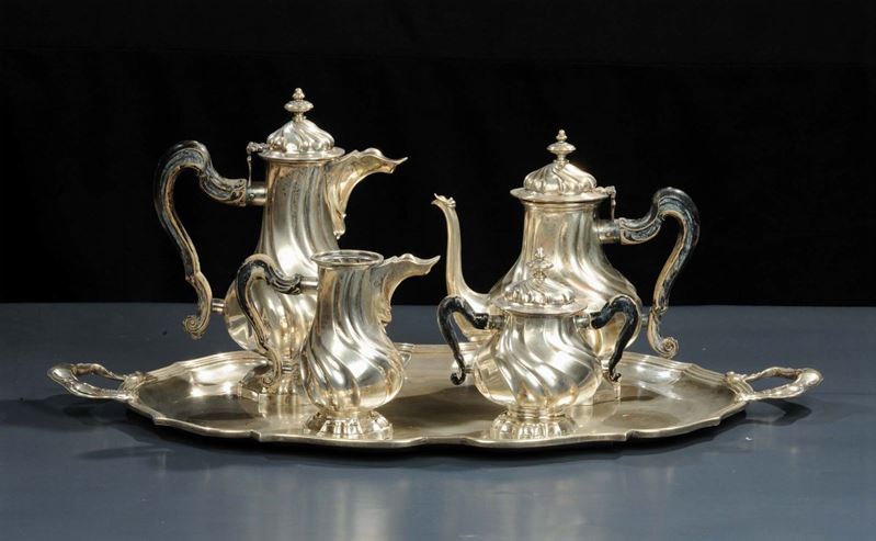 Servizio da t e caff in argento in stile barocchetto, inizio XX secolo  - Auction Silver, Clocks and Jewels - Cambi Casa d'Aste