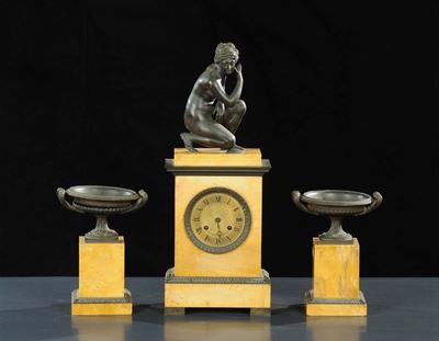 Trittico in Marmo e Bronzo Dorato e Brunito, XIX Secolo