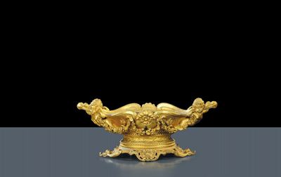 Centrotavola e Alzata in Bronzo Dorato, XX Secolo